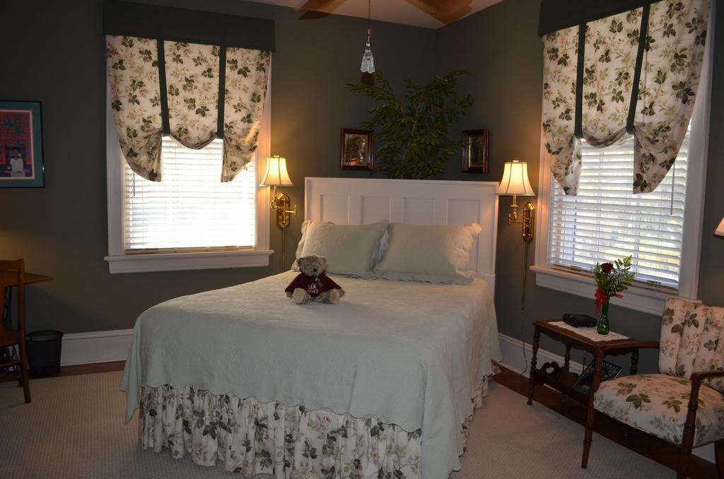 The Collins House Inn Marion Esterno foto